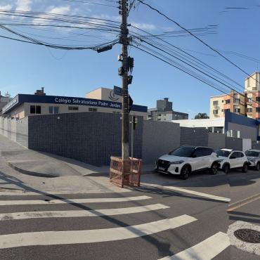 Fachada todo o colégio